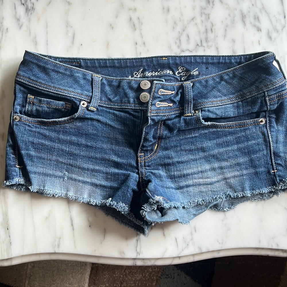 American Eagle Stretch Jean Shorts Size 6